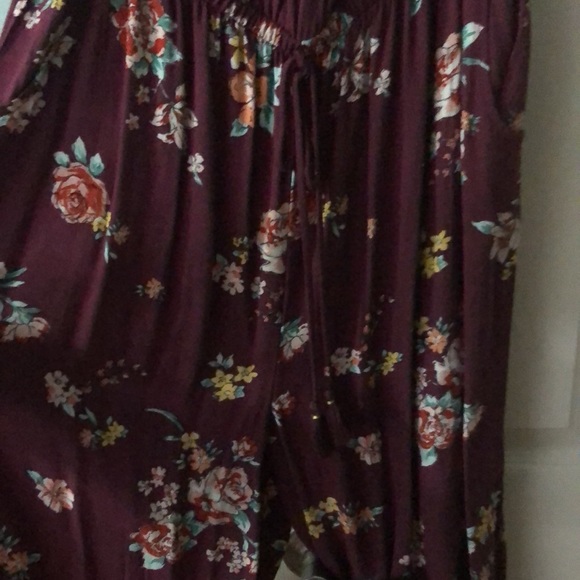 Jumpsuit - Picture 6 of 9